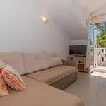 Six-bedroom In Semesterbostad Šibenik