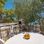 Holiday home Six-bedroom In