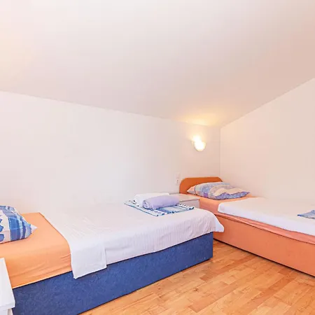 Casa vacanze Six-bedroom In *