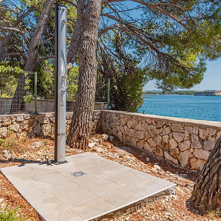 Beautiful Home In Sibenik With Wifi Casa vacanze Šibenik