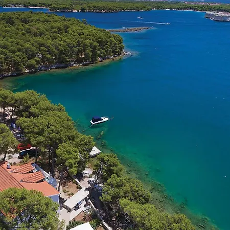 Six-bedroom In * Šibenik